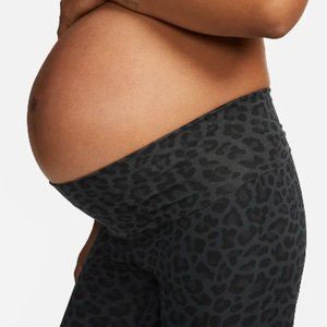 Nike Maternity Legging